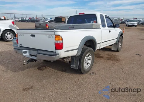 2002 Toyota Tacoma Xtracab из США, поврежденный, VIN 5TEWN72N82Z060351